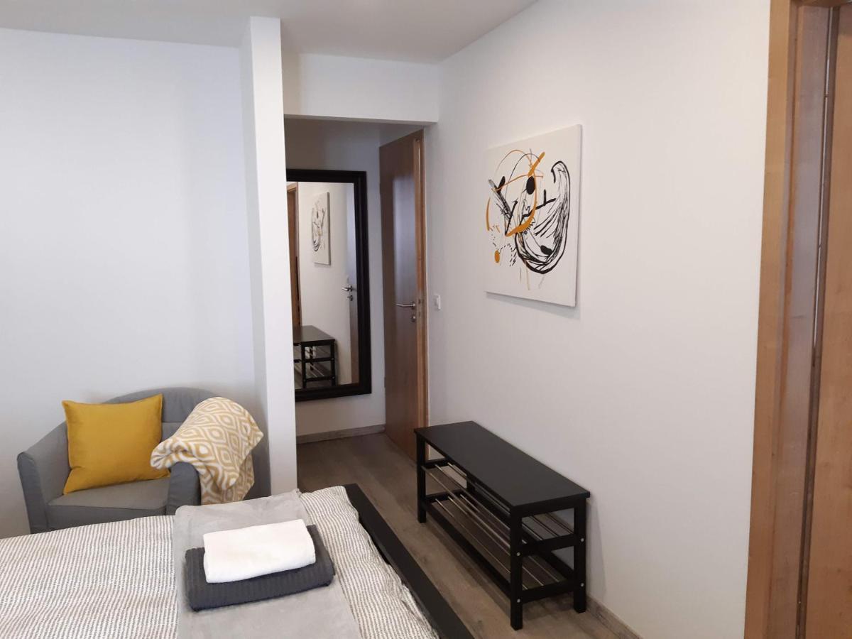 Apartment Rozalia Vendeghaz 2 *